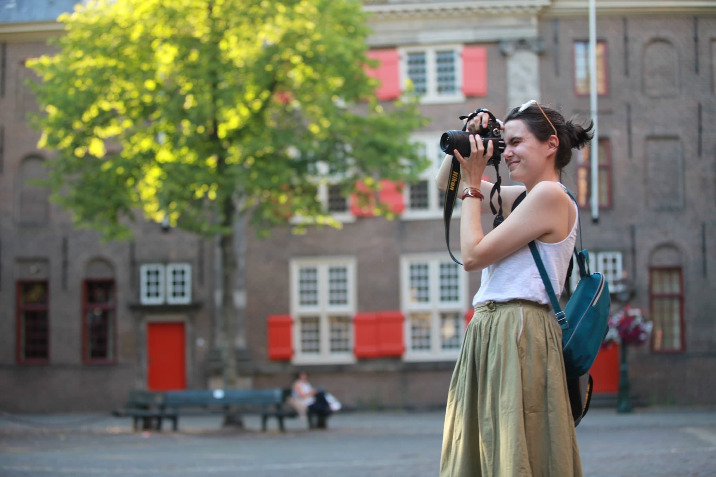 Photographer and historic civic building in Leiden