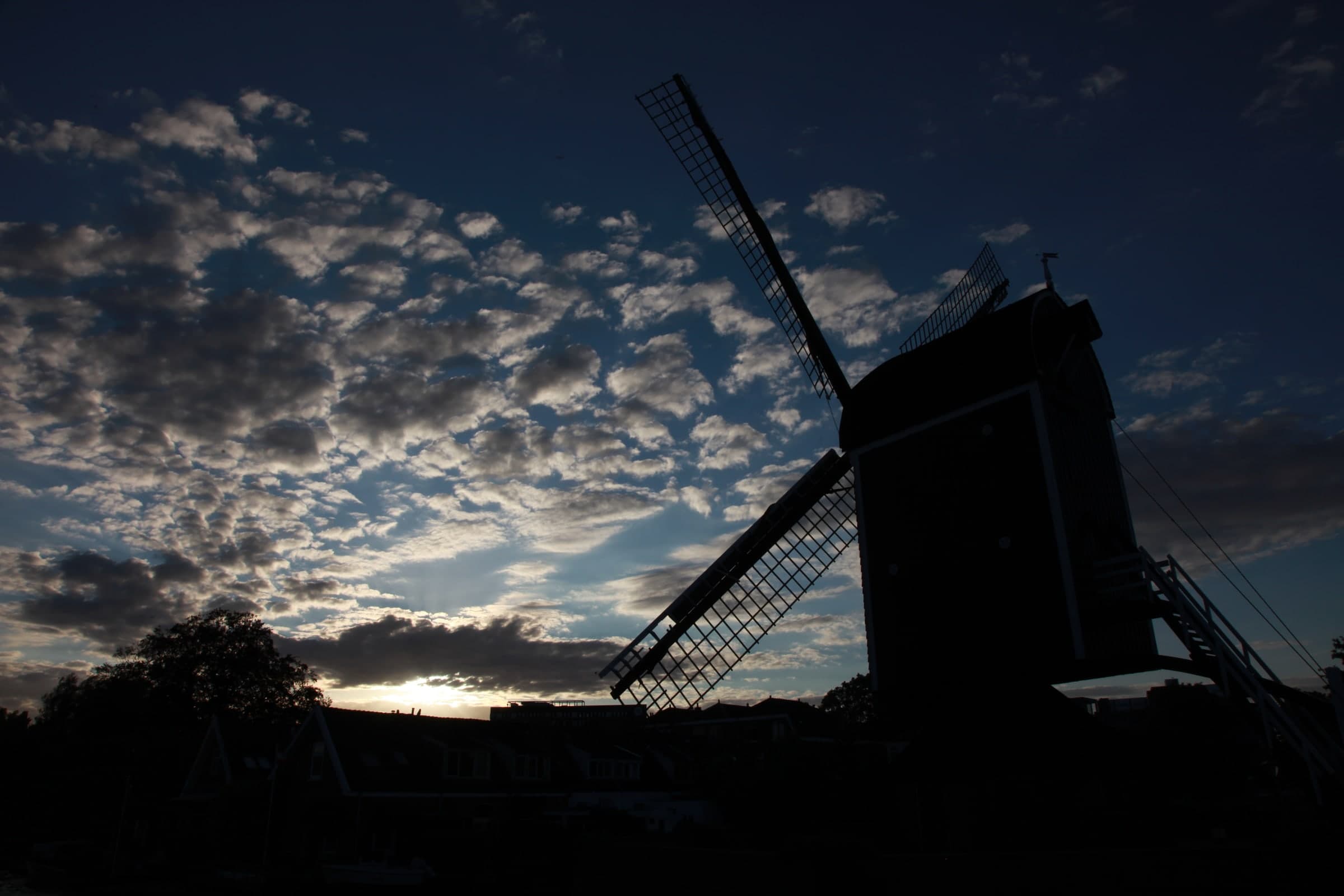 Molen De Put at dusk in Leiden